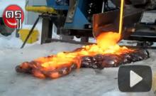 เมื่อ "ลาวา" ปะทะ "น้ำแข็ง" ผลลัพธ์จะเป็นอย่างไร ไปชมคลิปกัน เมื่อ "ลาวา" ปะทะ "น้ำแข็ง" ผลลัพธ์จะเป็นอย่างไร ไปชมคลิปกัน